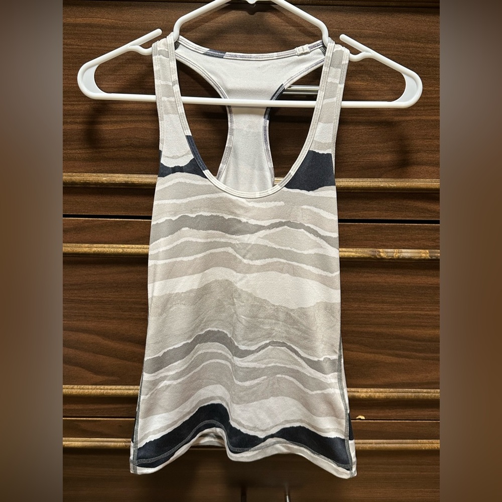 Lululemon Cool Racerback Size 4